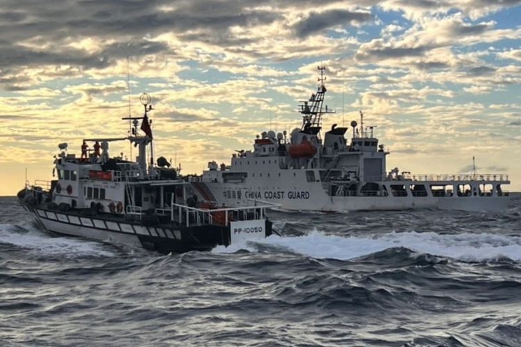 Laut China Selatan Panas, Kapal Taiwan dan China Saling Adang hingga Adu Mulut