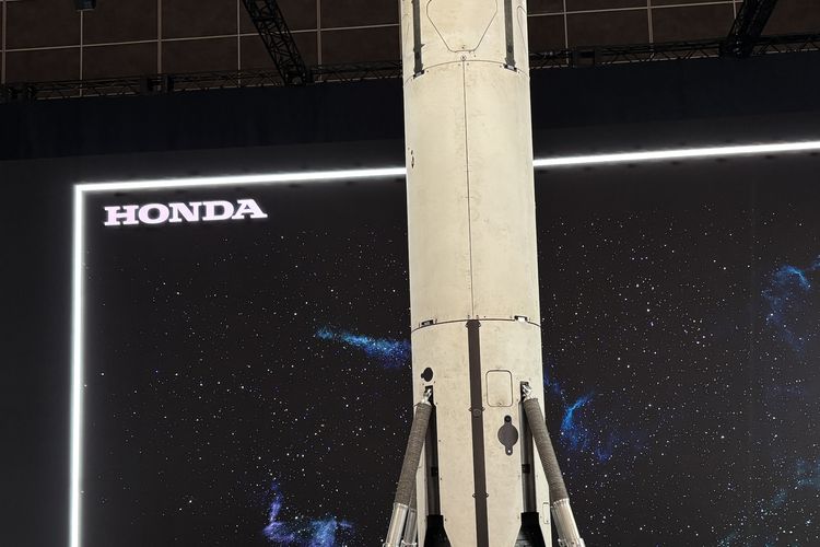 Honda memamerkan roket untuk mobilitas di masa depan.