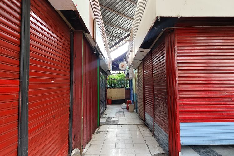 Potret kios kuliner di area Plaza 2 Blok M yang hengkang, Kamis (4/9/2025). 