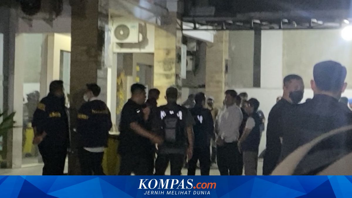 Polisi Gerinda Pintu Ruko di Cipete, Penyidik Masuk untuk Geledah
