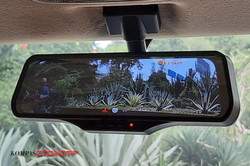 Bahas Kelebihan Spion Pintar di SUV Murah Suzuki XL7