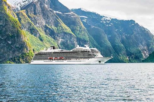 Dihantam Badai, Kapal Pesiar Viking Sky Ternyata Juga Hampir Kehabisan Oli