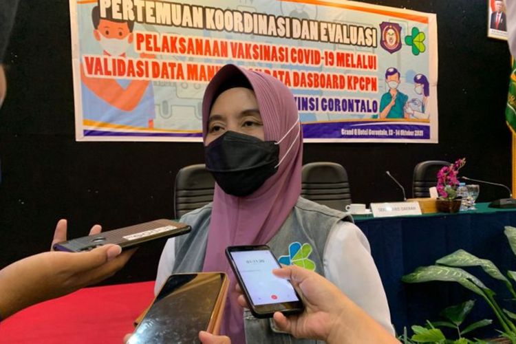 Kepala Dinas Kesehaan Provinsi Gorontalo Yana Yanti Suleman