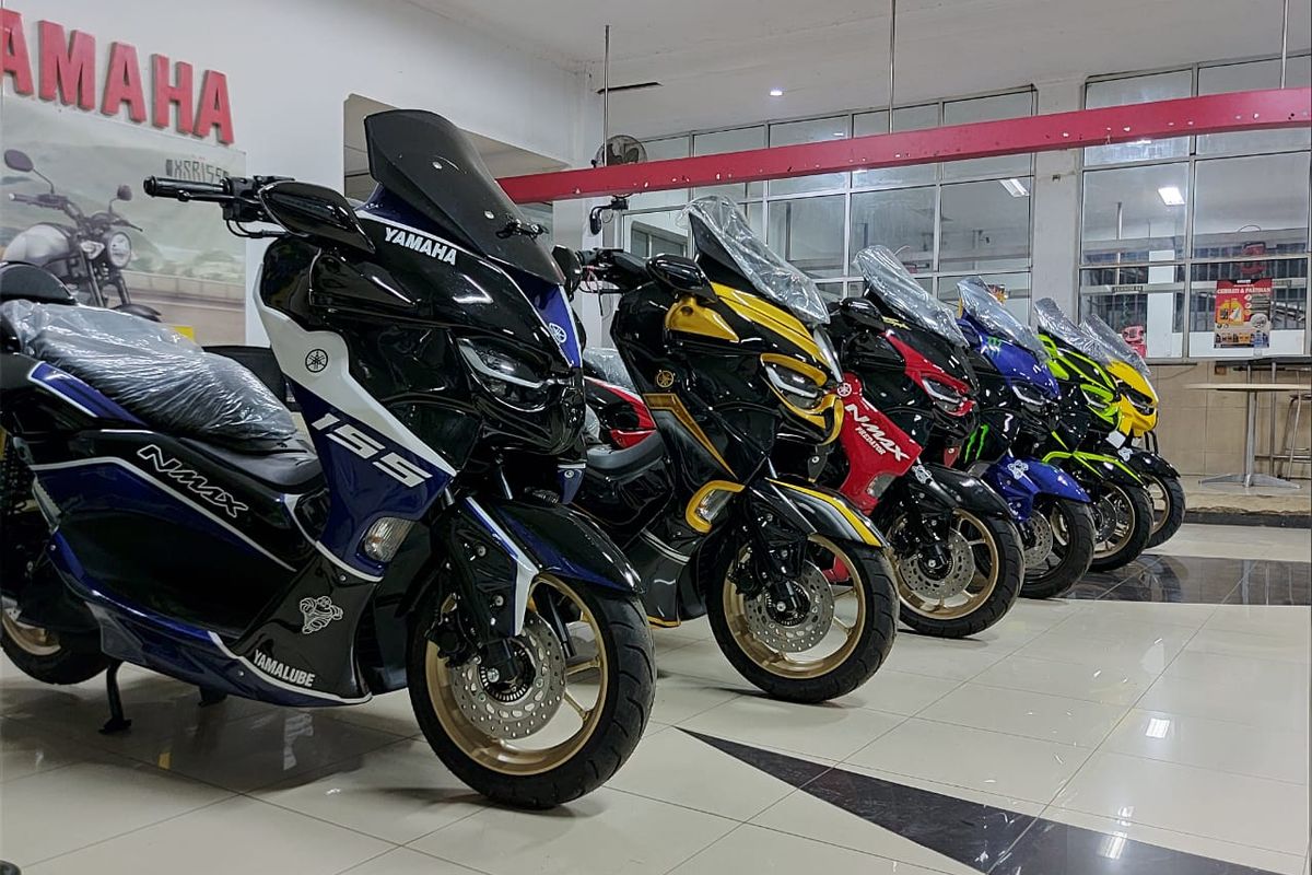 Variasi Yamaha NMax dengan body kit bertema predator di diler Yamaha PT STSJ.