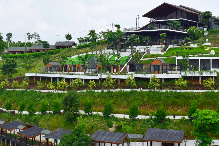 The Nice Funtastic Park Cianjur, wisata baru di Cianjur yang menyajikan wahana edukasi dan petualangan dengan latar belakang panorama perbukitan