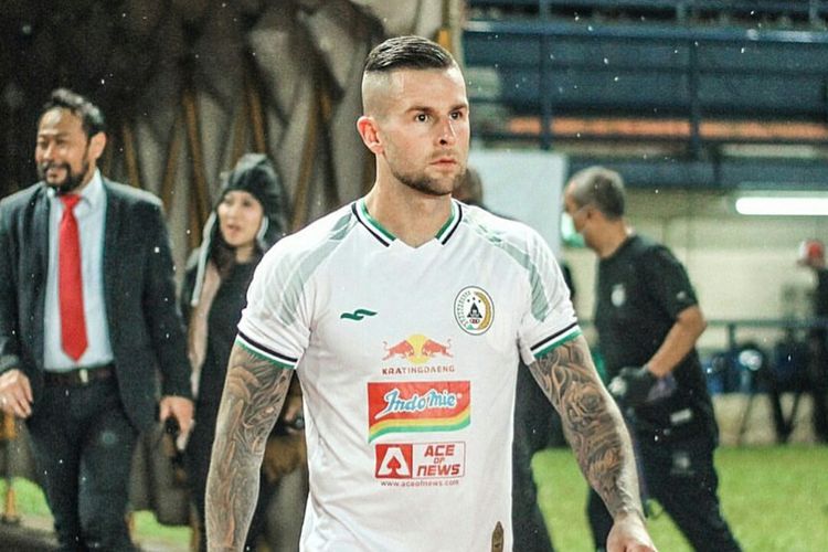 Pemain asing PSS Sleman asal Australia, Aaron Evans.