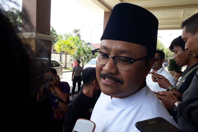 Ketua PBNU dan Wakil Gubernur Jawa Timur, Saifullah Yusuf.