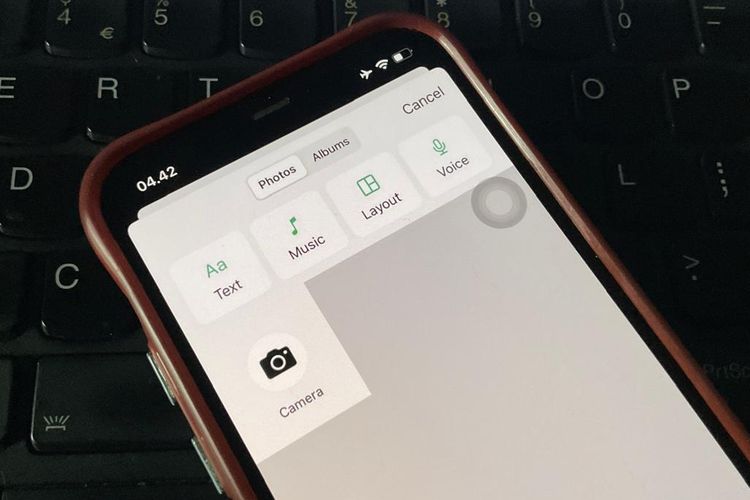 Ada Menu Baru “Layout” di Status WhatsApp yang Mirip Story IG, Apa Fungsinya?