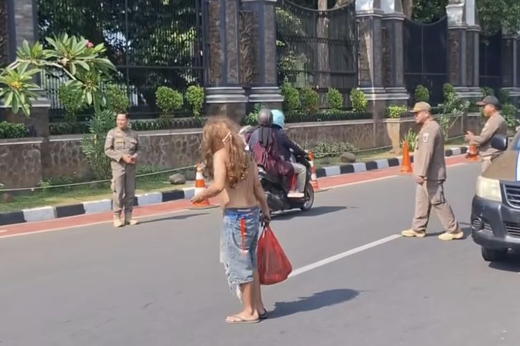 Viral Diduga ODGJ di Purwakarta Hendak Diangkut Satpol PP, Ternyata Konten Kreator Prank