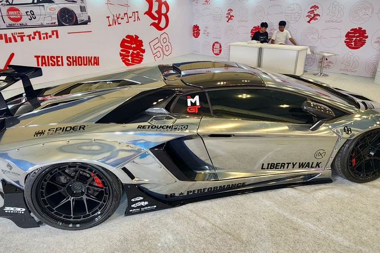 modifikasi mobil cat chrome 