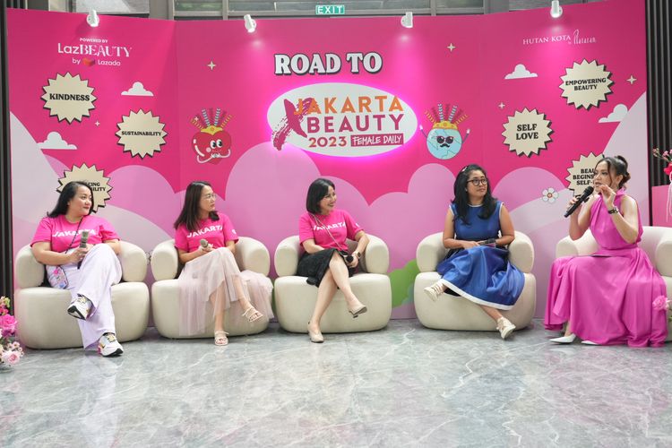 Acara konferensi pers Road to Jakarta X Beauty 2023 yang berlangsung di Hutan Kota by Plataran Senayan, Jakarta, Kamis (27/7/2023).