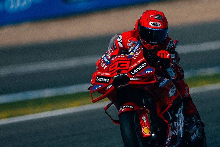 Hasil Sprint Race MotoGP Perancis 2025, Marc Marquez Masih Tak Terbendung