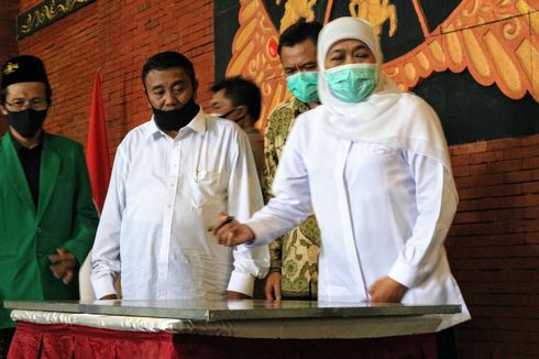 Terkait Klaim Risma soal Surabaya Jadi Hijau, Khofifah: Yang Menentukan Pemerintah Pusat, Bukan Daerah