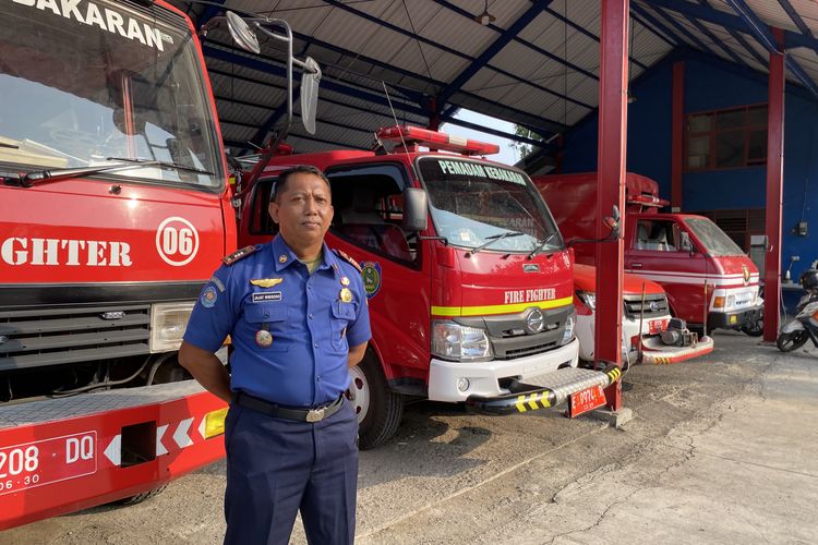 Satu Hari Bisa 7 Kali Kebakaran, Kisah Petugas Damkar Indramayu Berjibaku Tanpa Kenal Lelah