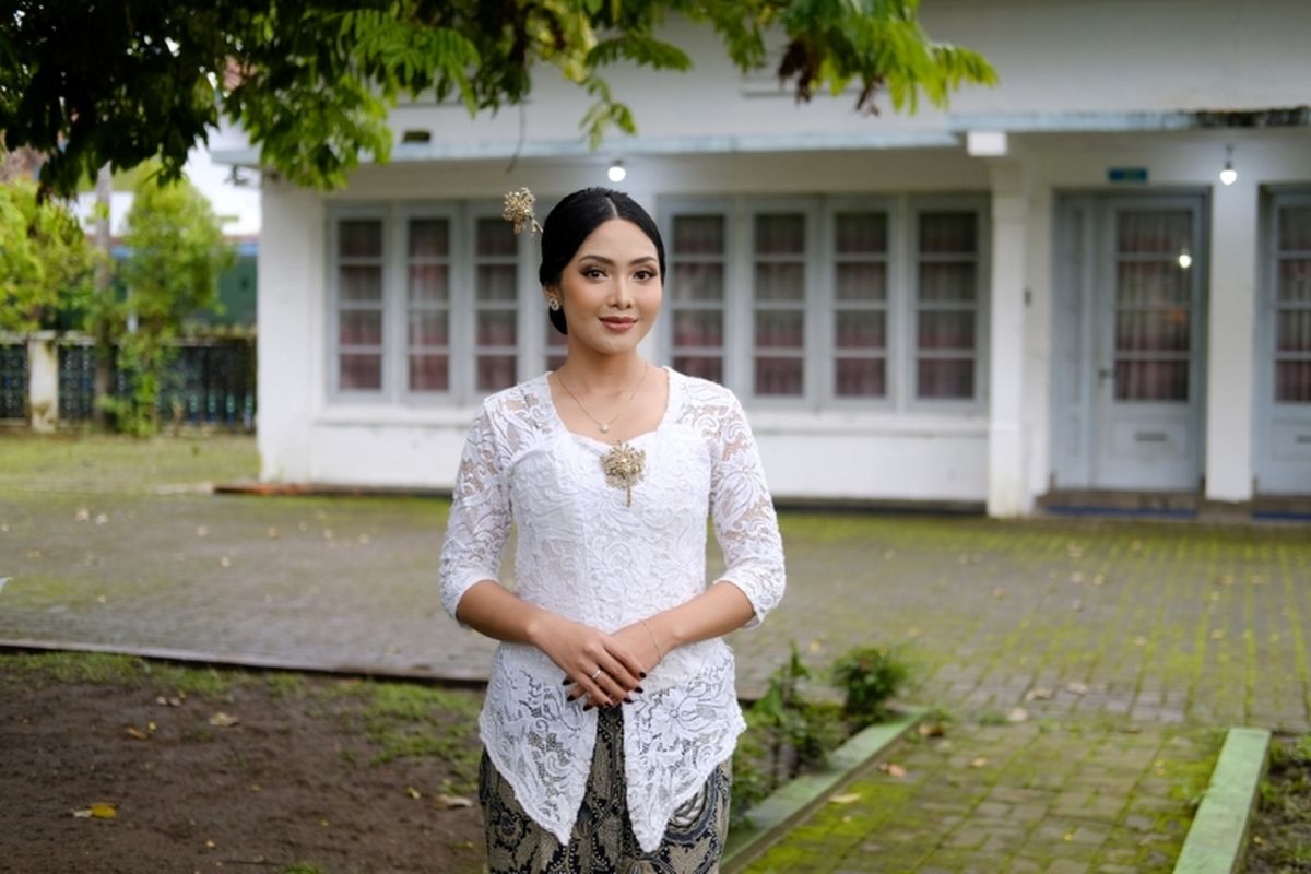 Ilustrasi kebaya, tempat sewa kebaya di Jakarta