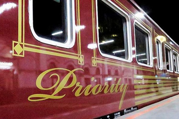 Kereta Priority adalah satu dari lima tipe kereta wisata yang dijalankan PT KA Pariwisata. Kereta ini dijalankan untuk memenuhi pesanan penumpang. Umumnya, kereta wisata dirangkaikan ke KA reguler sesuai tujuan pemesan. 