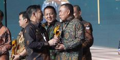 Jadikan Pertanian sebagai DNA, Bupati Jembrana Terima Anugerah Perkebunan Indonesia