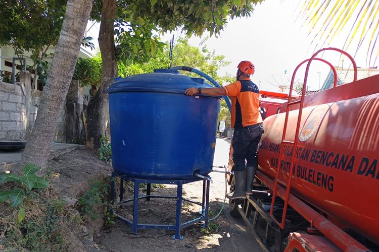 Kemarau Panjang, 900 KK di Buleleng Kesulitan Air Bersih