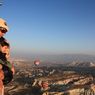 Turis Tewas dan Terluka dalam Kecelakaan Balon Udara di Cappadocia Turkiye