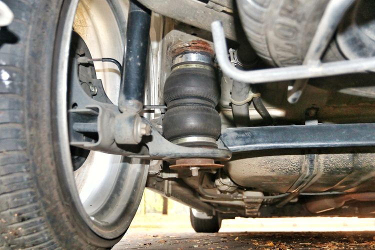  Cara  Merawat  Air Suspension Mobil  Agar Lebih Awet