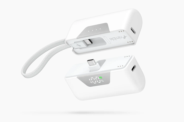 Powerbank Unik Ini Bisa Dibelah dan Cas 4 Perangkat Sekaligus