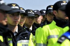 Ribuan Polisi Cari Pemilik Kapal Feri Korsel
