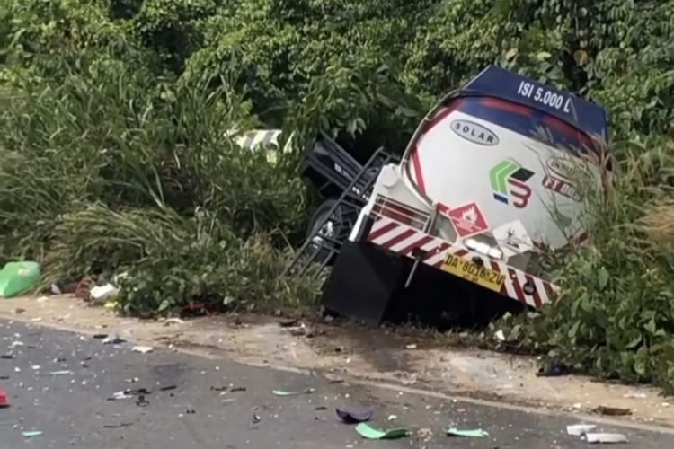 Kecelakaan Maut Rombongan Mahasiswa KKN di Tanah Bumbu Kalsel, 7 Orang Tewas
