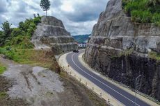 Rute ke Jalan Baru Waduk Sermo yang Membelah Perbukitan