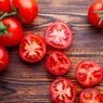 7 Manfaat Konsumsi Tomat untuk Kesehatan Tubuh yang Sayang Diabaikan