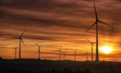 Gunakan Energi Terbarukan, Apple Kurangi Emisi 26 Juta Ton di Rantai Pasoknya