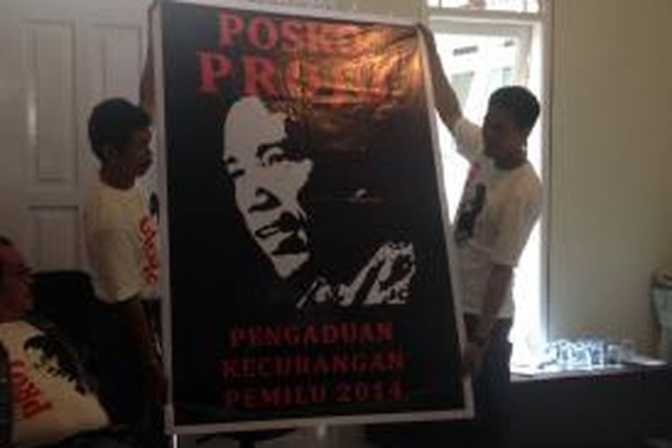 Sekretariat Posko Projo (Pro Jokowi) yang berlokasi di Jl. Pancoran Timur Raya no. 37, Jakarta Selatan. Posko ini diresmikan Sabtu 5/4/2014.