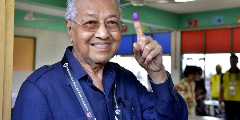 Mahathir Mohamad di Usia 100 Tahun: Usia Itu Tentang Kesehatan, Bukan Angka