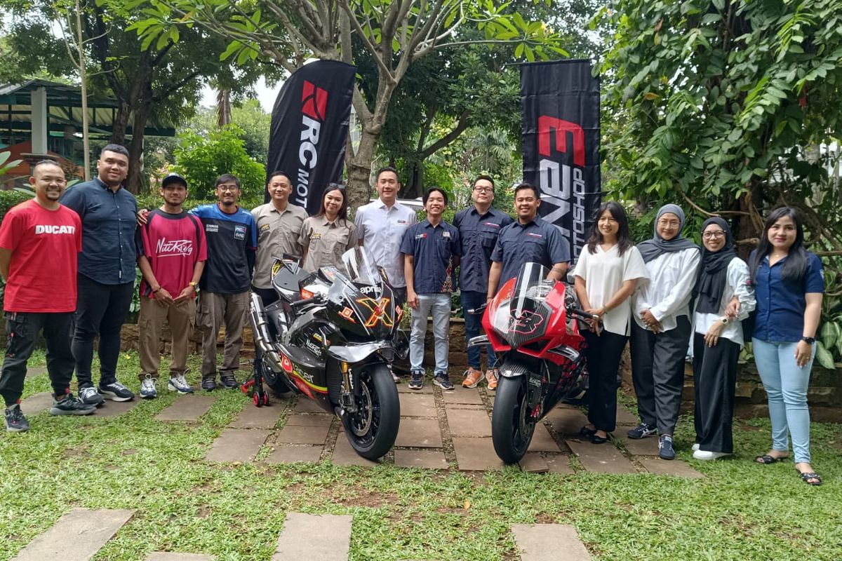 Motul Indonesia dukung RC Motogarage x One3 Motoshop Trackday Experience di Sirkuit Mandalika