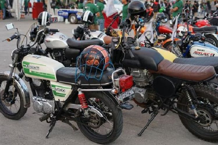 Salah satu Kawasaki KZ200 atau dikenal dengan nama Binter Merzy yang ikut meramaikan gelaran Kawasaki Fest Day (KFD) Makassar 2018 pada Sabtu (1/9/2018).