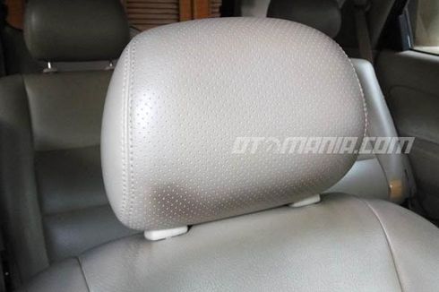 Sudah Tahu, Headrest Jok Mobil Bisa Jadi Alat Bantu Kecelakaan?