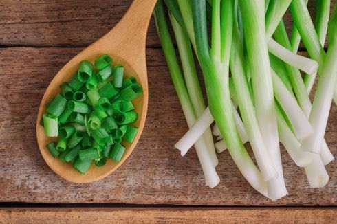 7 Manfaat Daun Bawang, Turunkan Berat Badan dan Risiko Kanker