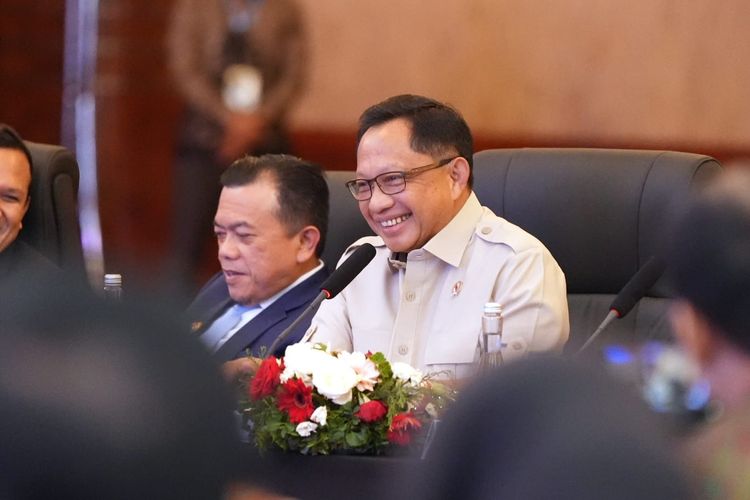 Mendagri Dorong Sumatera Jadi Kekuatan Ekonomi Baru, Integrasi Antarwilayah Harus Diperkuat