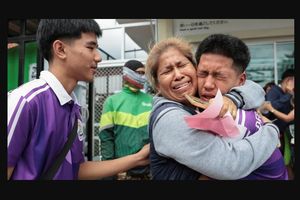 “Saya Pikir Tak Akan Bertemu Ibu Lagi”, Cerita Siswa Selamat dari Penembakan Thailand