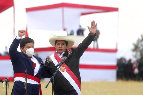 Meksiko Pertimbangkan Beri Suaka untuk Presiden Peru yang Baru Dimakzulkan
