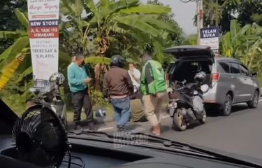 Pandangan Pakar Safety Lihat Mobil Nanjak Pakai Cara Mundur