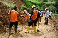 Terjadi Tanah Longsor di Tawangmangu, 300 Warga Mengungsi