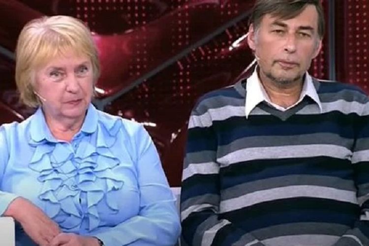 Galina Zhukovskaya dan Vyacheslav Zhukovsky. Keduanya menjadi kontroversi karena Galina, yang berusia 75 tahun, merupakan mantan ibu mertua Zhukovsky.