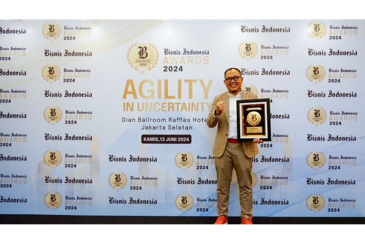 Presiden Direktur Tugu Insurance Tatang Nurhidayat saat menghadiri ajang Bisnis Indonesia Awards (BIA) 2024 pada Kamis (13/6/2024). 