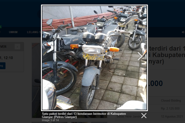 Tangkapan layar laman lelang sepaket 13 unit sepeda motor yang akan dilelang pemerintah.