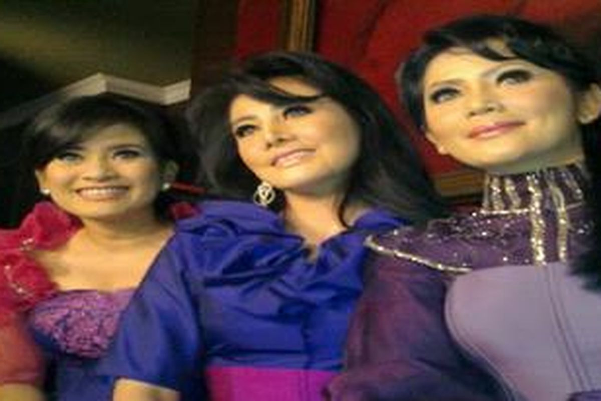 Tiga Kembang: Ikke Nurjanah, Cici Paramida, dan Kristina