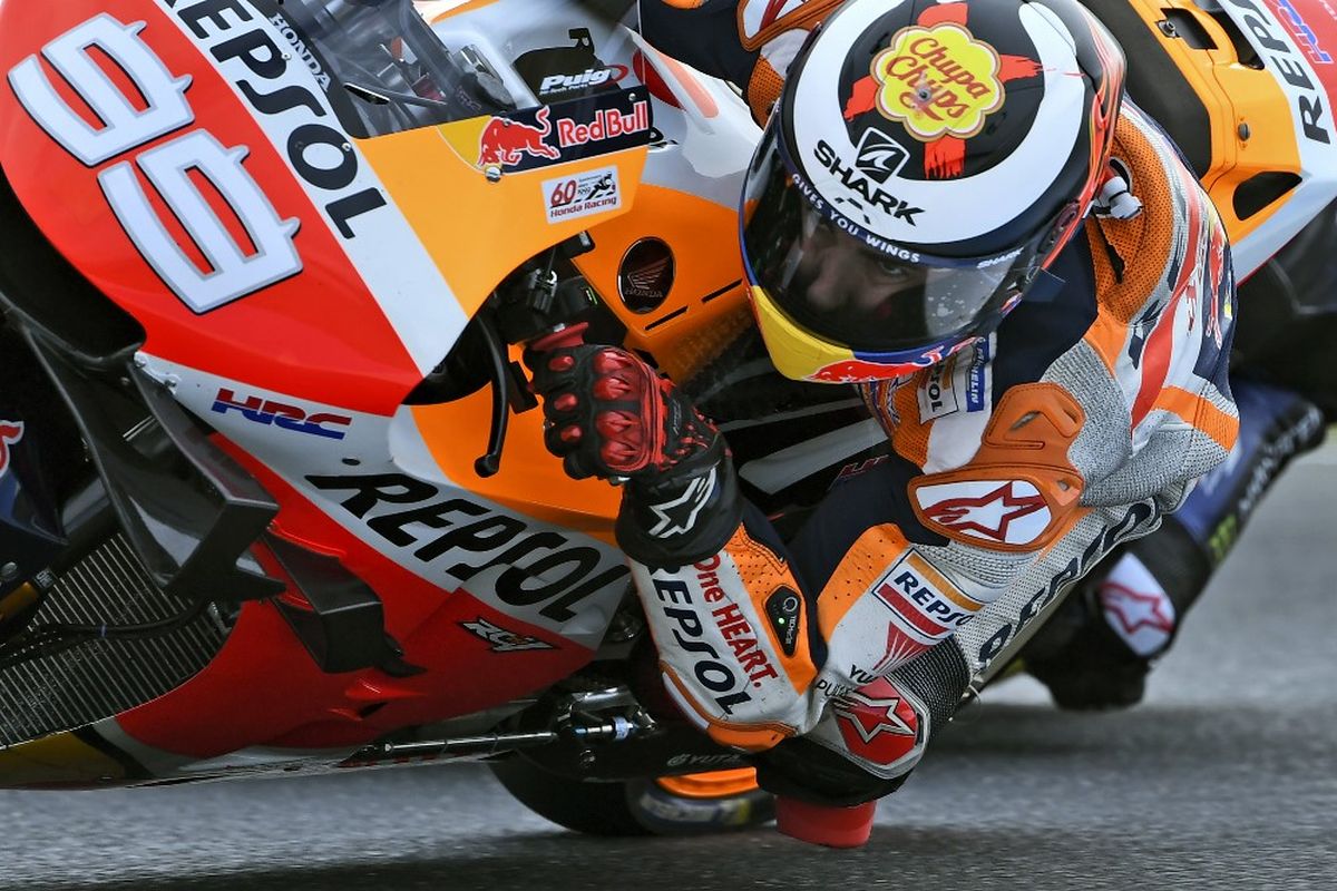 Jorge Lorenzo saat balapan di Phillip Island, Australia. (Photo by WILLIAM WEST / AFP)