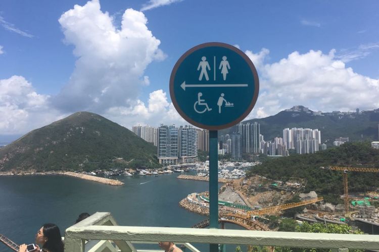Papan tanda di Ocean Park Hongkong.