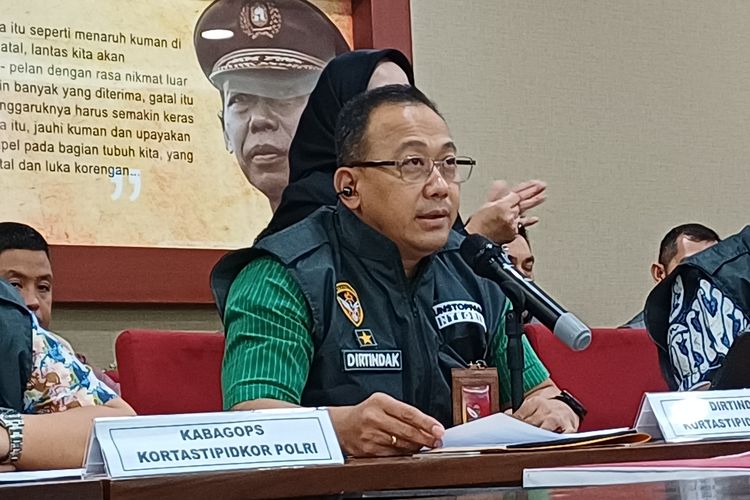 Bupati Gowa Minta Rumah Rp 1,4 M Diskon 70 Persen, Dibayar Pakai Fee Pengadaan Ambulans
