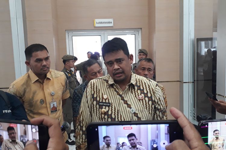 Bobby Sentil Pertamina soal Antrean Mengular di SPBU: Jangan Masalah Internal Ganggu Kehidupan Masyarakat