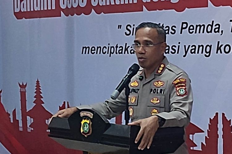 Mengaku Jukir, Preman Paksa Sopir Bayar Rp 25.000–Rp 40.000 di Pasar Induk Kramat Jati
